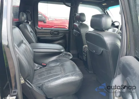 2002 Lincoln Blackwood z USA, uszkodzony, nr VIN 5LTEW05A22KJ02460